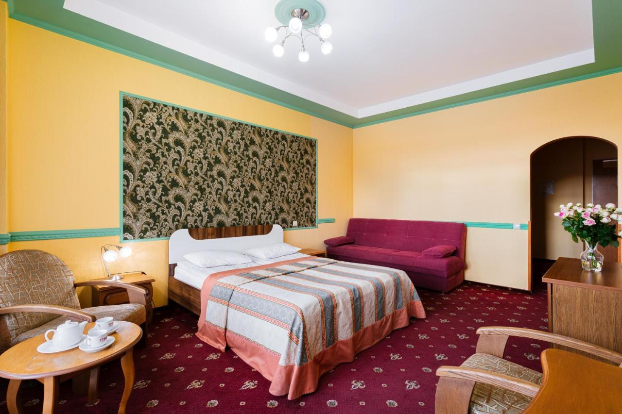 Tiso Apart Hotel Kiew Exterior foto