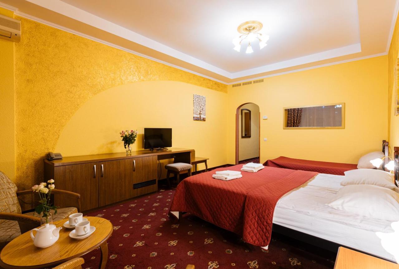 Tiso Apart Hotel Kiew Exterior foto