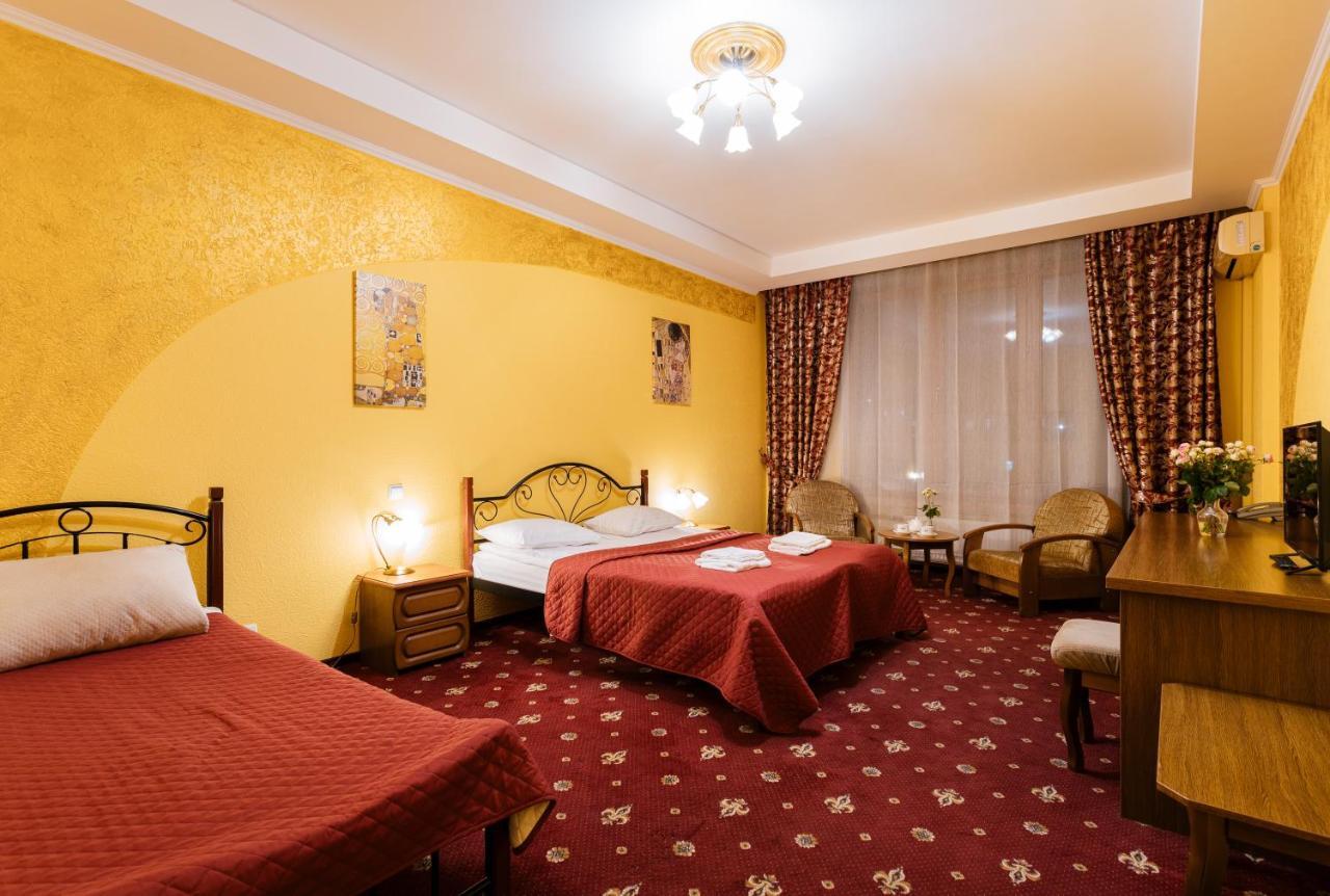 Tiso Apart Hotel Kiew Exterior foto