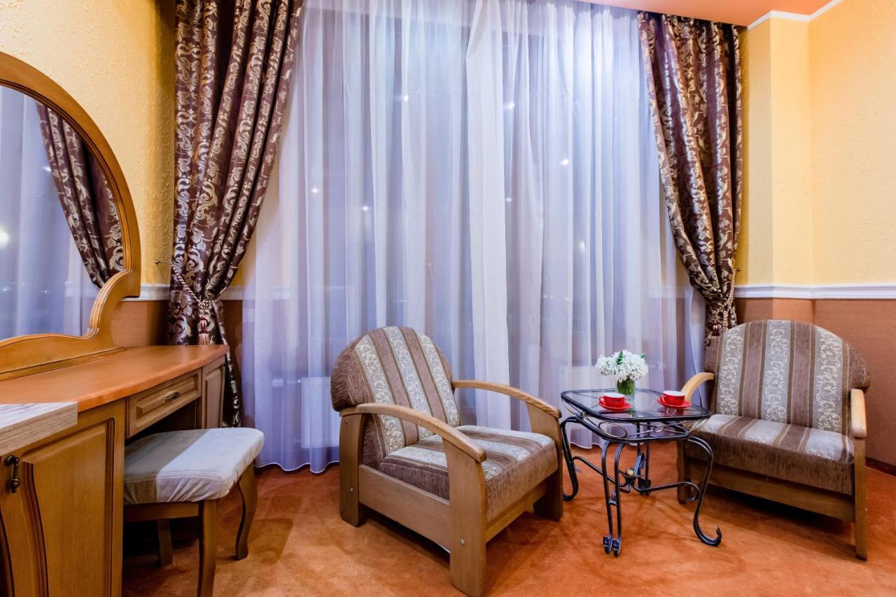 Tiso Apart Hotel Kiew Exterior foto